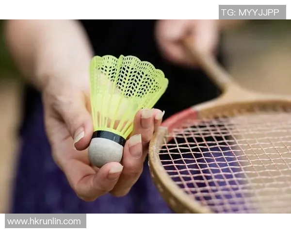 陈军独家分享羽毛球技巧与心得助你提升竞技水平与运动乐趣 陈军独家分享羽毛球技巧与心得助你提升竞技水平与运动乐趣